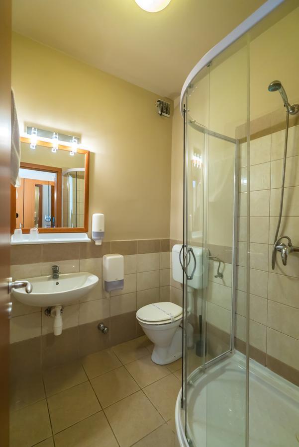 Beach Hotel Hotel 3*